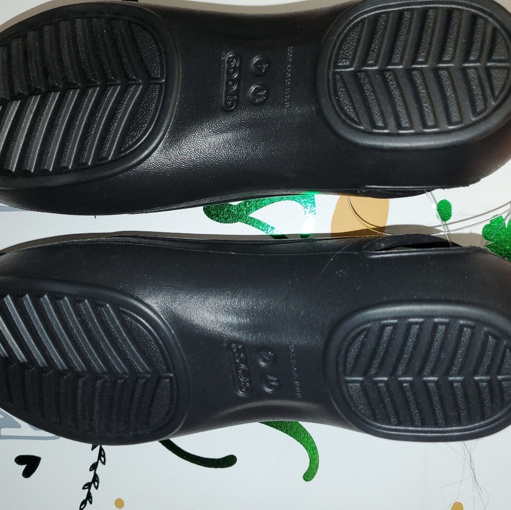 Crocs Iconic Comfort Sienna Flats Girl Size 4 w - Picture 4 of 5